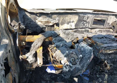 2014 Nissan Versa Note S Plus из США, поврежденный, VIN 3N1CE2CP0EL402715